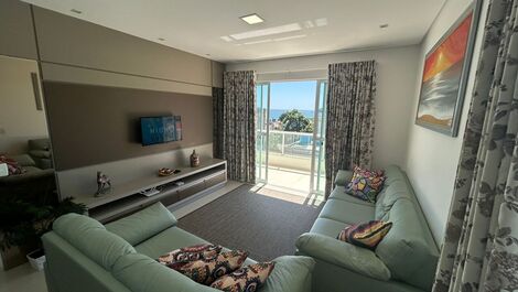 Amplio ático con impresionantes vistas al mar 🌊✨