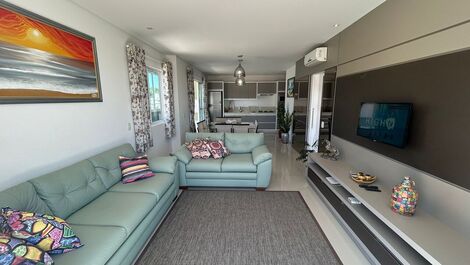 Amplio ático con impresionantes vistas al mar 🌊✨