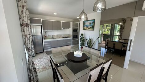 Amplio ático con impresionantes vistas al mar 🌊✨