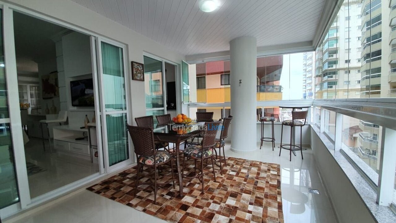 Apartment for vacation rental in Itapema (Meia Praia)