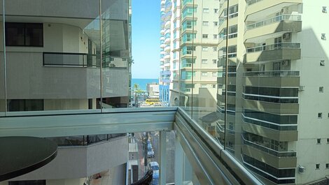 Comfortable apartment with balcony and sea view