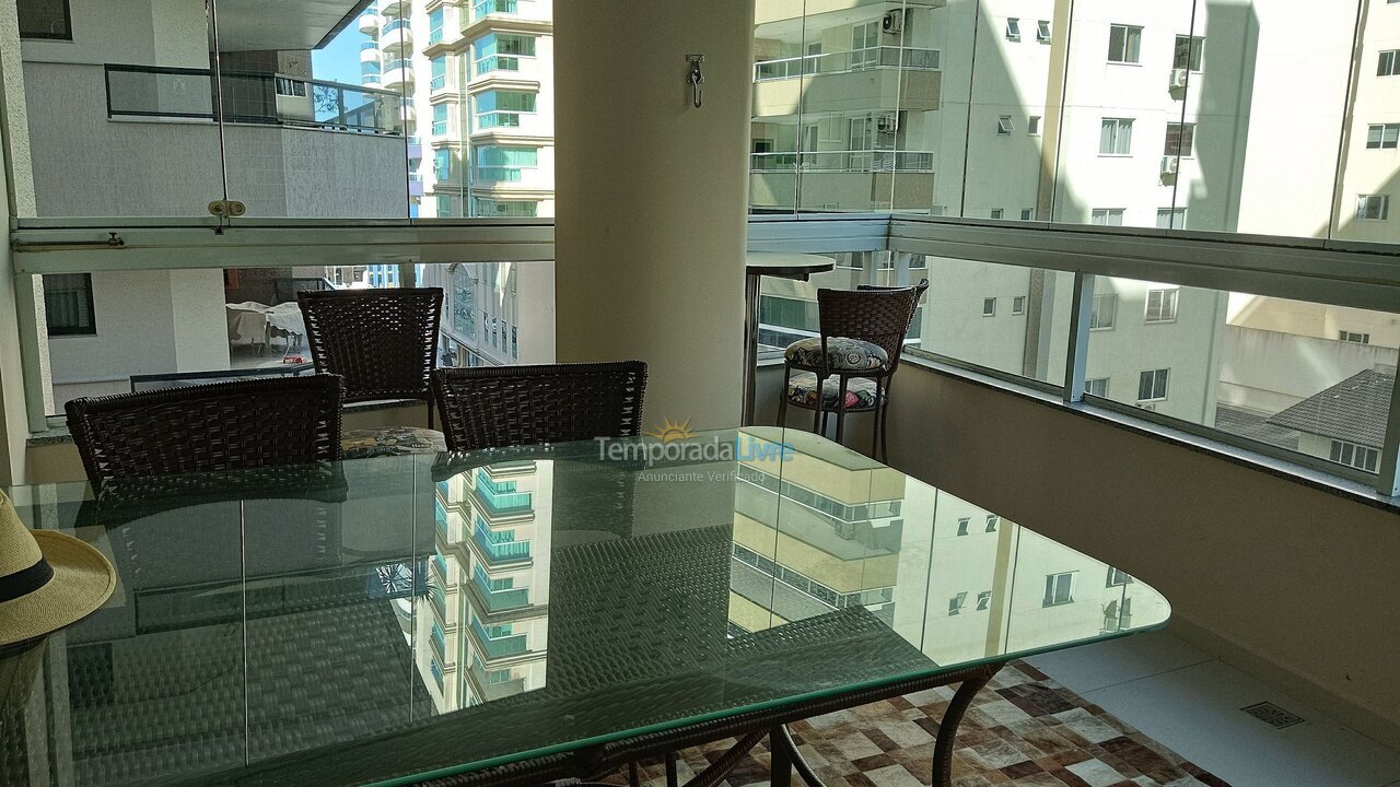 Apartment for vacation rental in Itapema (Meia Praia)