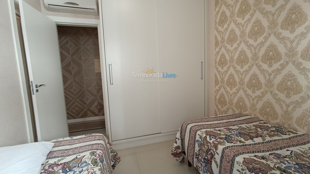 Apartment for vacation rental in Itapema (Meia Praia)