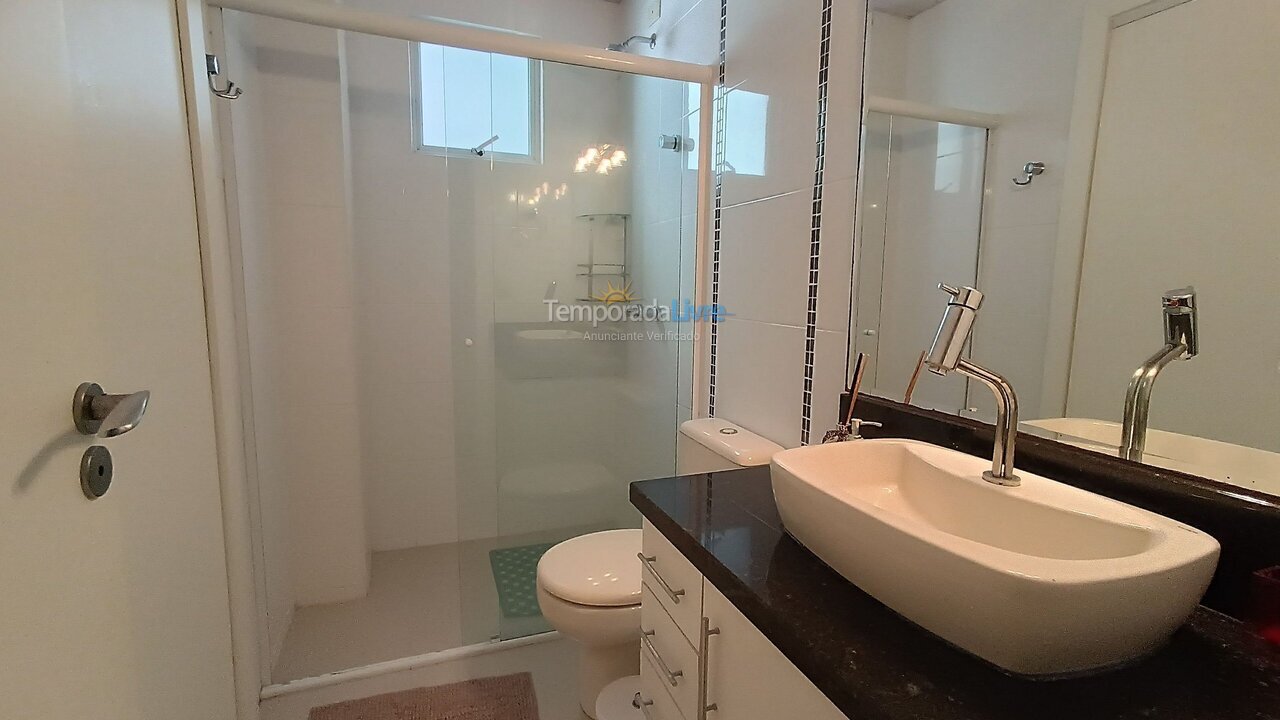 Apartment for vacation rental in Itapema (Meia Praia)