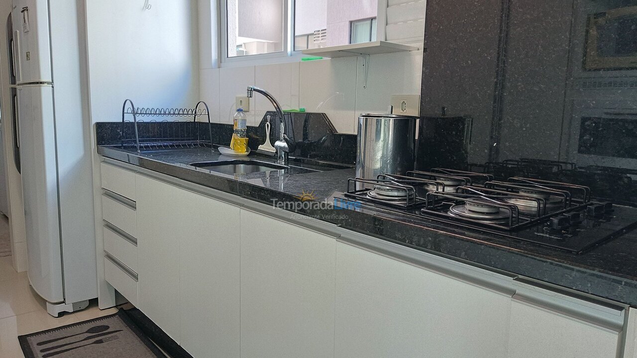 Apartment for vacation rental in Itapema (Meia Praia)