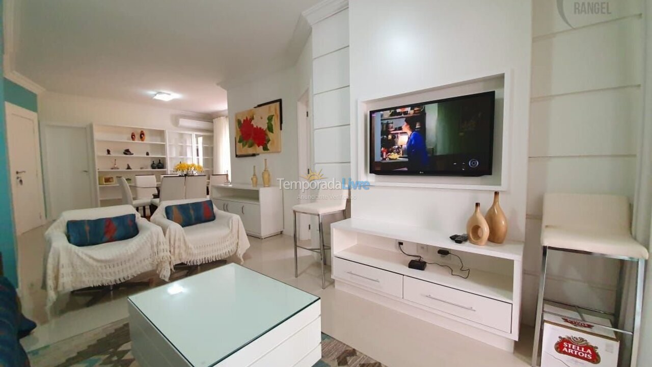 Apartment for vacation rental in Itapema (Meia Praia)