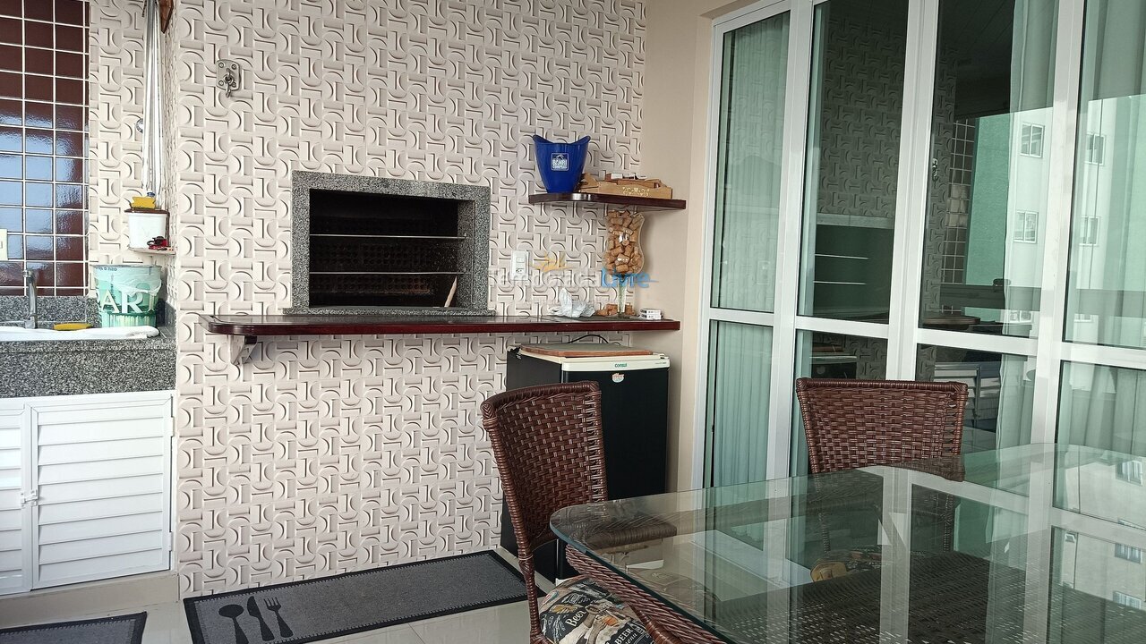 Apartment for vacation rental in Itapema (Meia Praia)