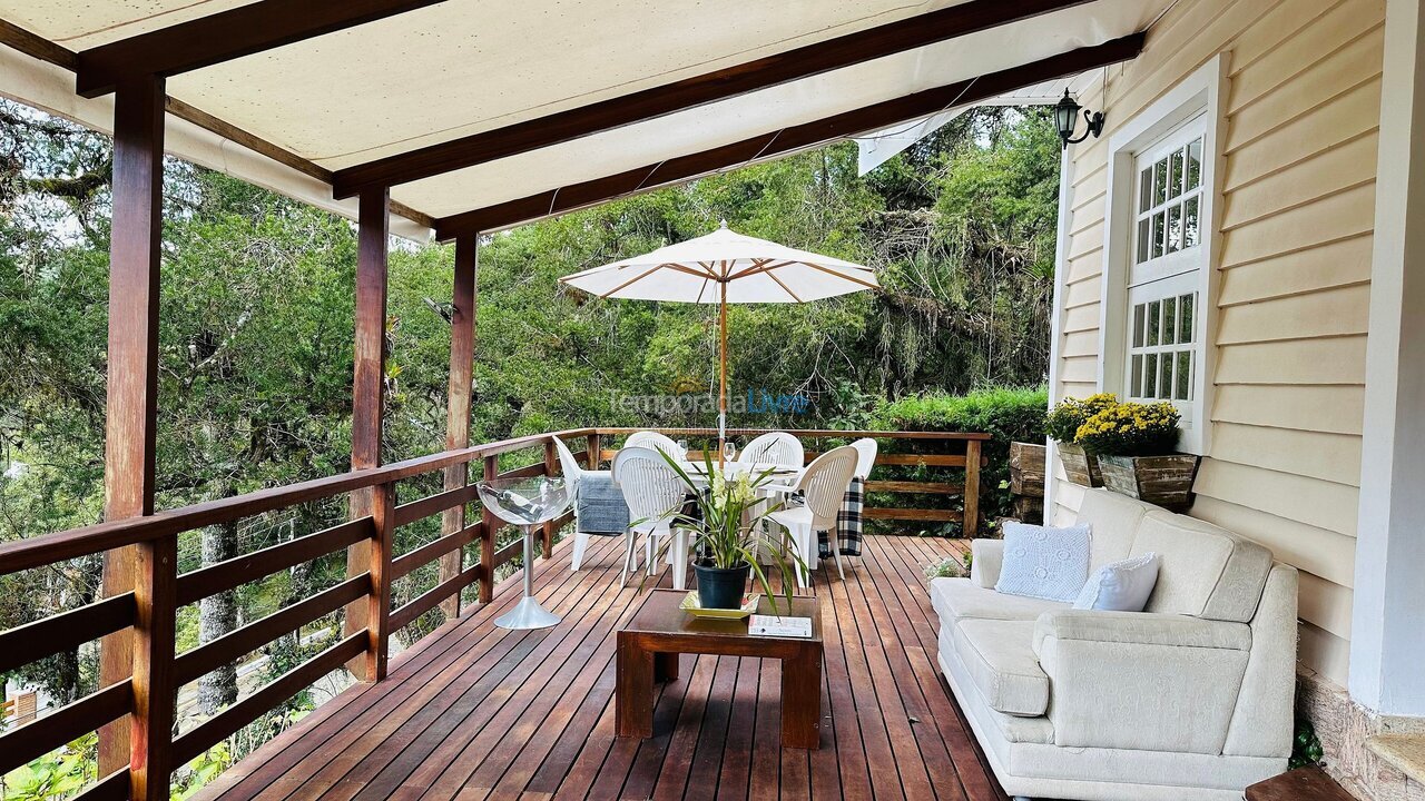 House for vacation rental in Campos do Jordão (Fojo)