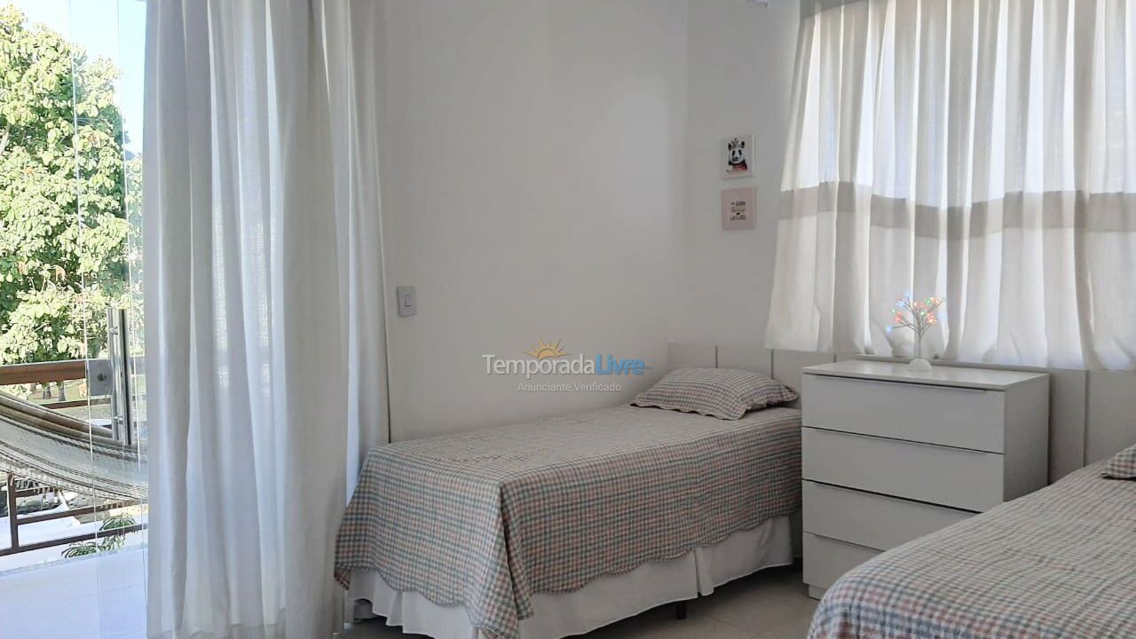 House for vacation rental in Camaçari (Praia de Guarajuba)