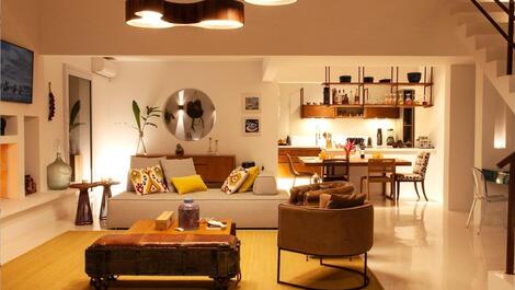 Casa alto padrão 180 metros até a praia