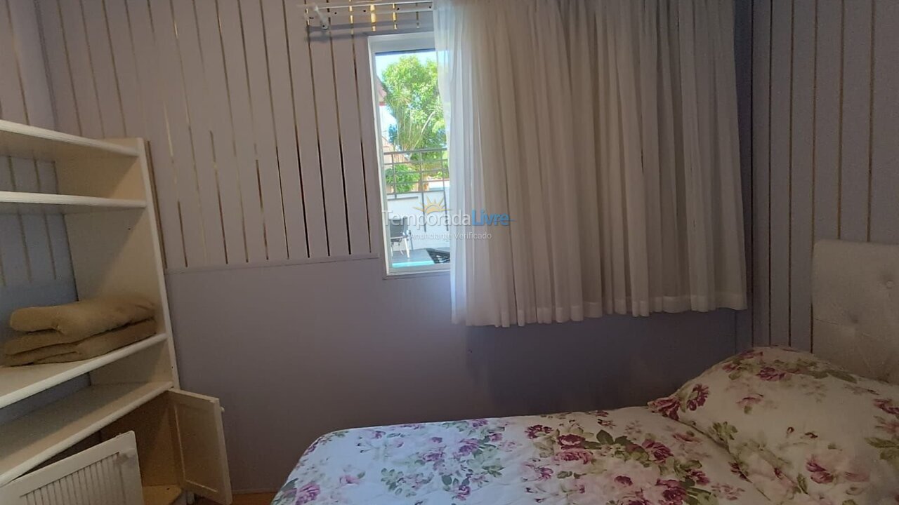 House for vacation rental in Bombinhas (Praia de Bombas)