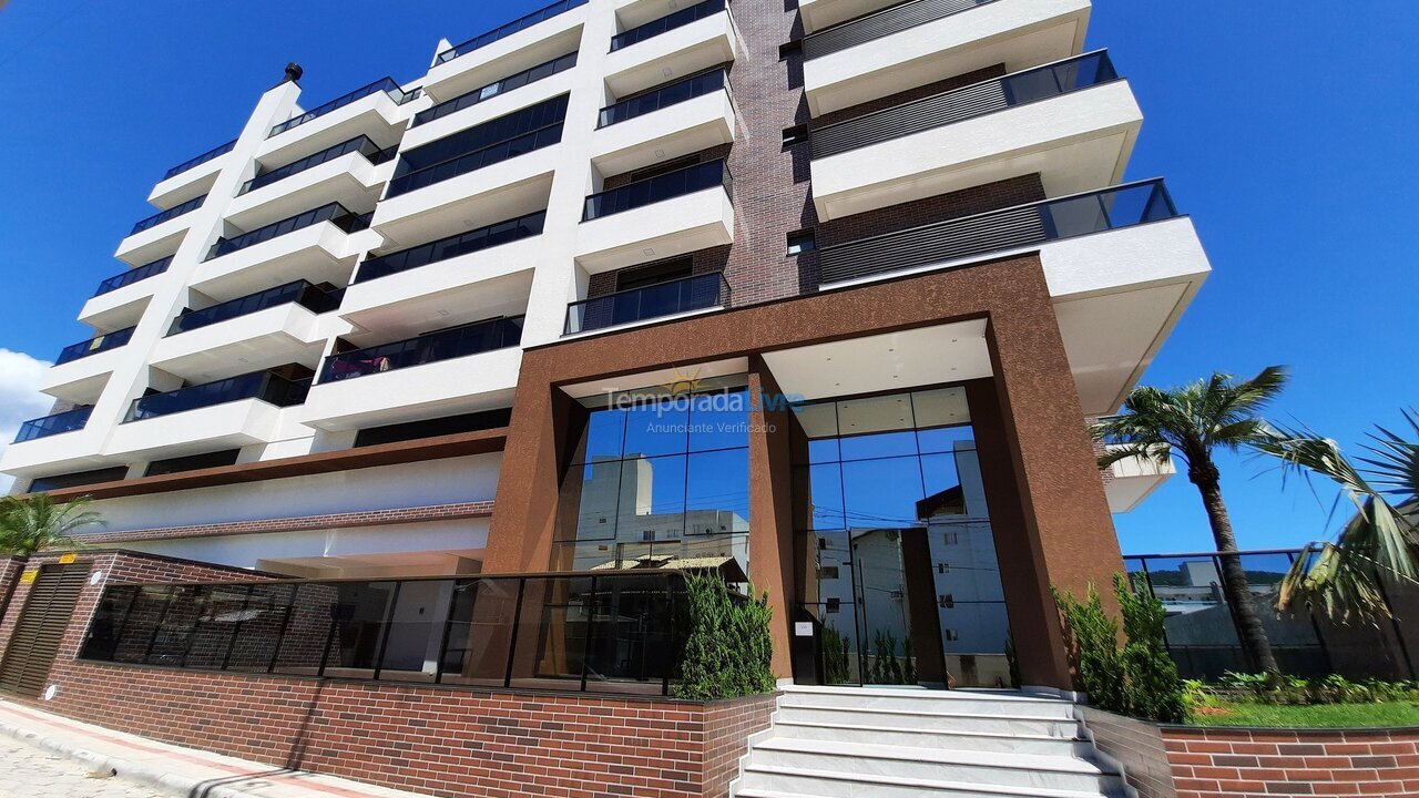Apartamento para aluguel de temporada em Bombinhas (Praia de Bombas)