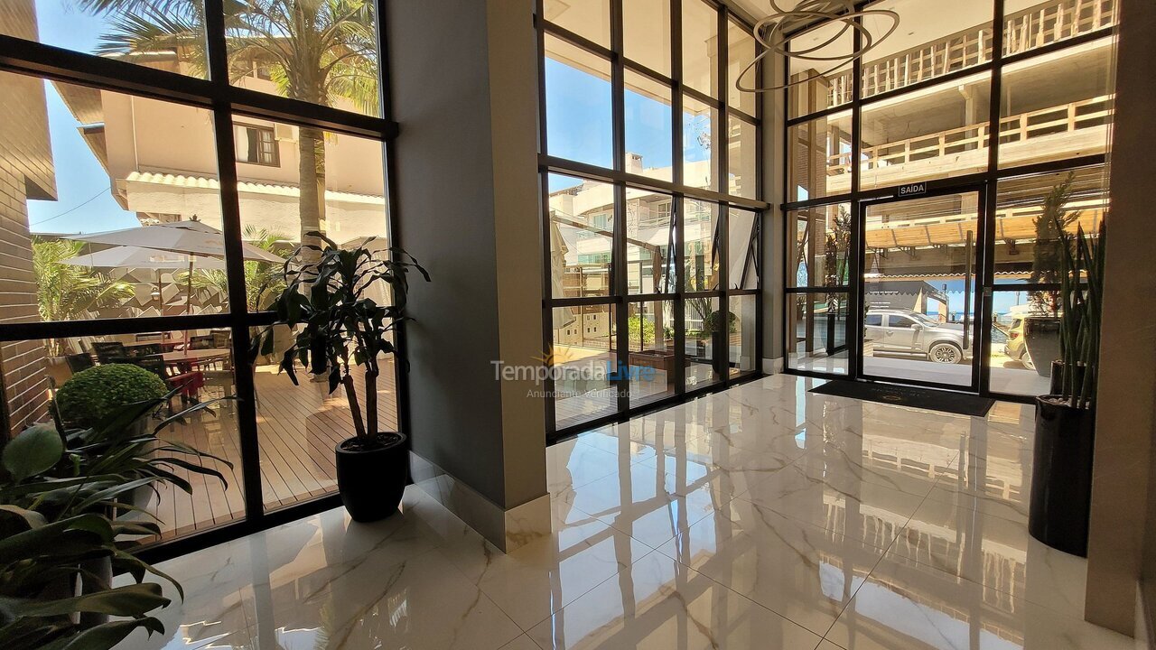 Apartamento para aluguel de temporada em Bombinhas (Praia de Bombas)