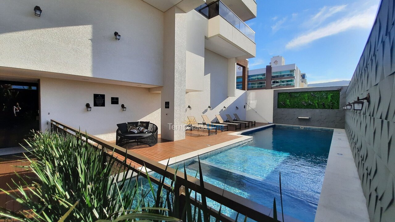 Apartamento para aluguel de temporada em Bombinhas (Praia de Bombas)