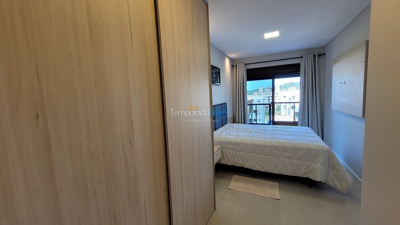 Apartamento para aluguel de temporada em Bombinhas (Praia de Bombas)