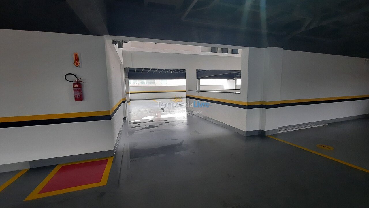Apartamento para aluguel de temporada em Bombinhas (Praia de Bombas)