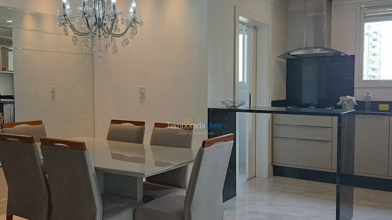 Apartamento para alquiler de vacaciones em Itapema (Meia Praia)