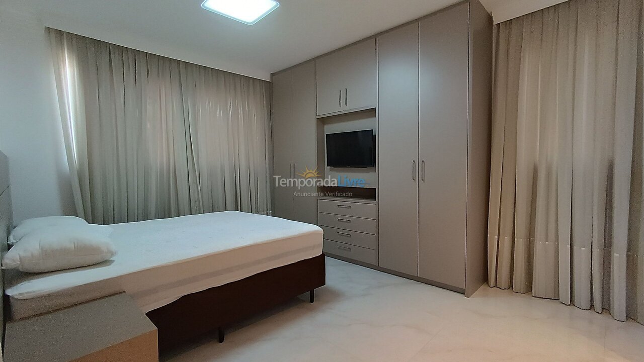 Apartamento para alquiler de vacaciones em Itapema (Meia Praia)