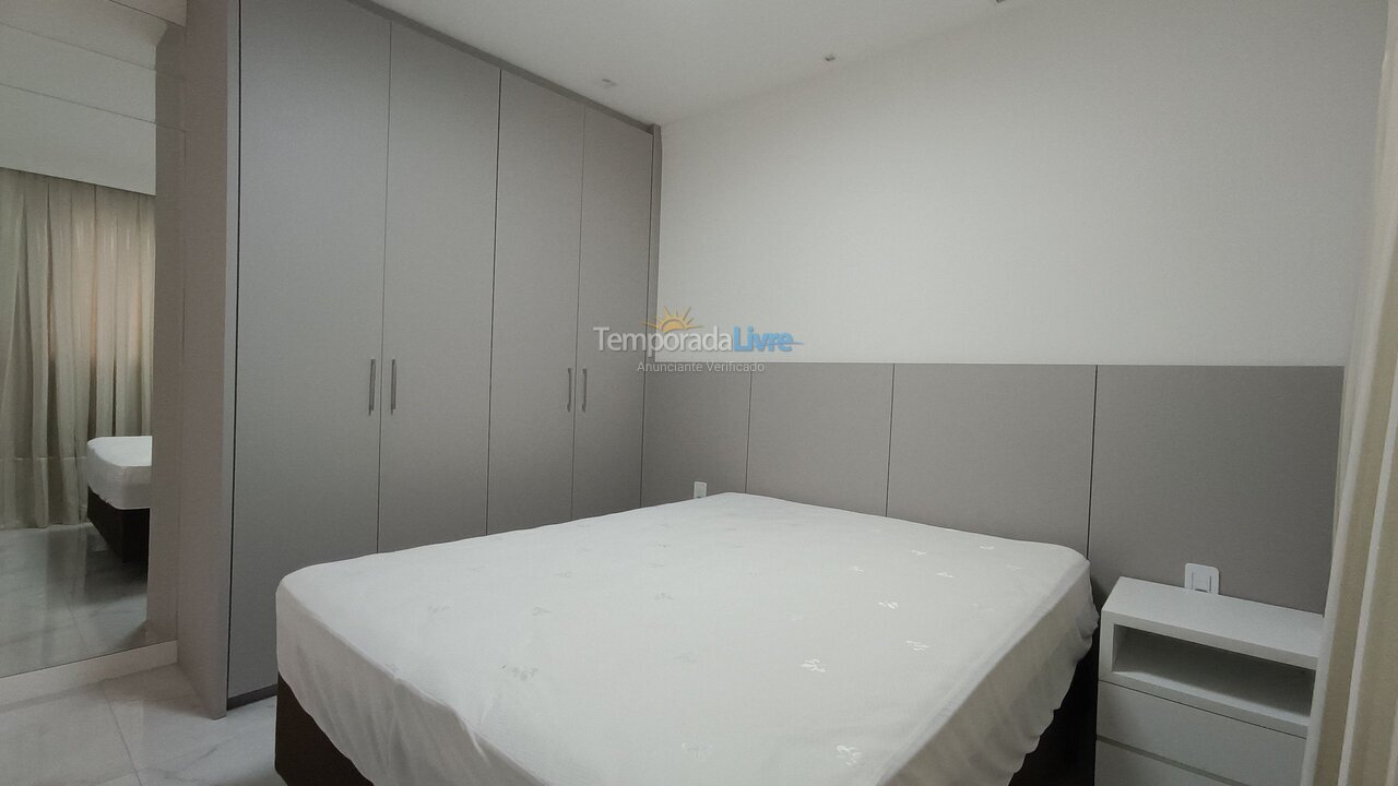 Apartamento para alquiler de vacaciones em Itapema (Meia Praia)