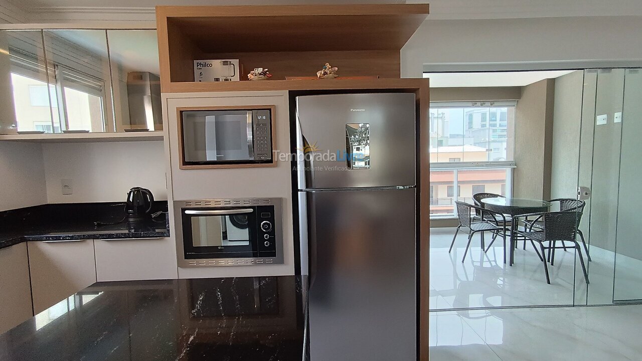 Apartamento para alquiler de vacaciones em Itapema (Meia Praia)