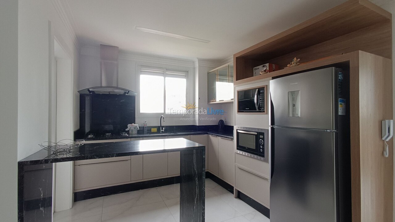 Apartamento para alquiler de vacaciones em Itapema (Meia Praia)