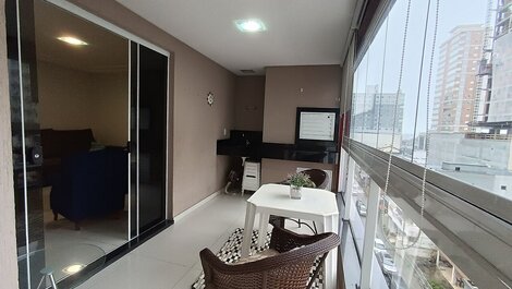 Apartamento para alugar em Itapema - Meia Praia