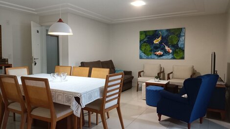 Apartamento com 3 dormitórios no coração de Itapema