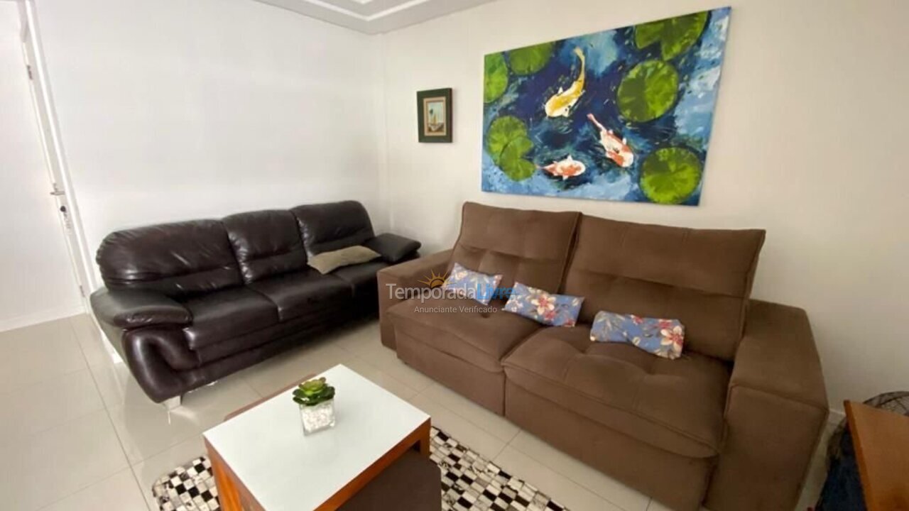 Apartamento para aluguel de temporada em Itapema (Meia Praia)