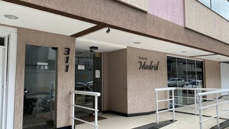 Apartamento com 3 dormitórios no coração de Itapema