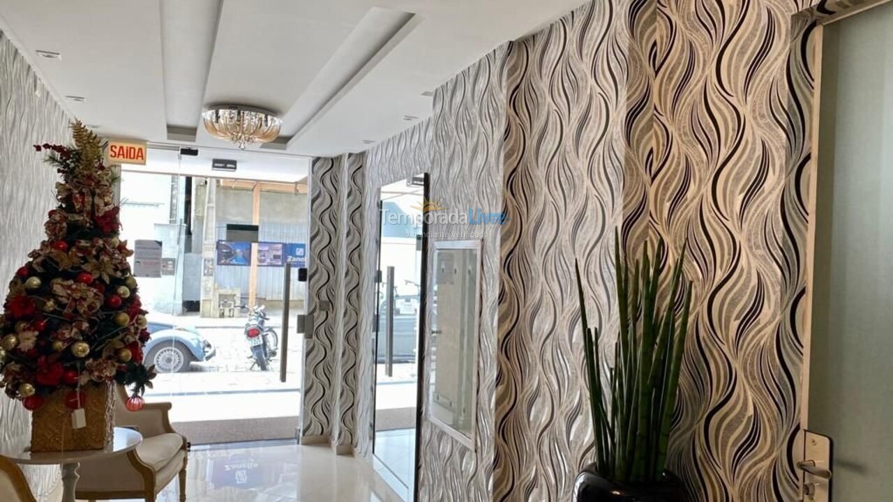 Apartamento para aluguel de temporada em Itapema (Meia Praia)