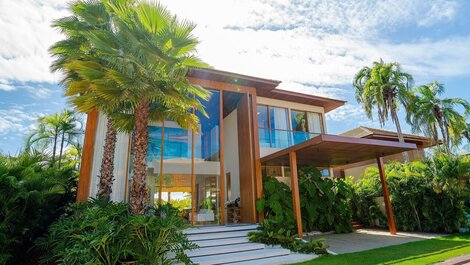 Mansão Prime em Cond. Frente Mar-Praia do Forte-BA