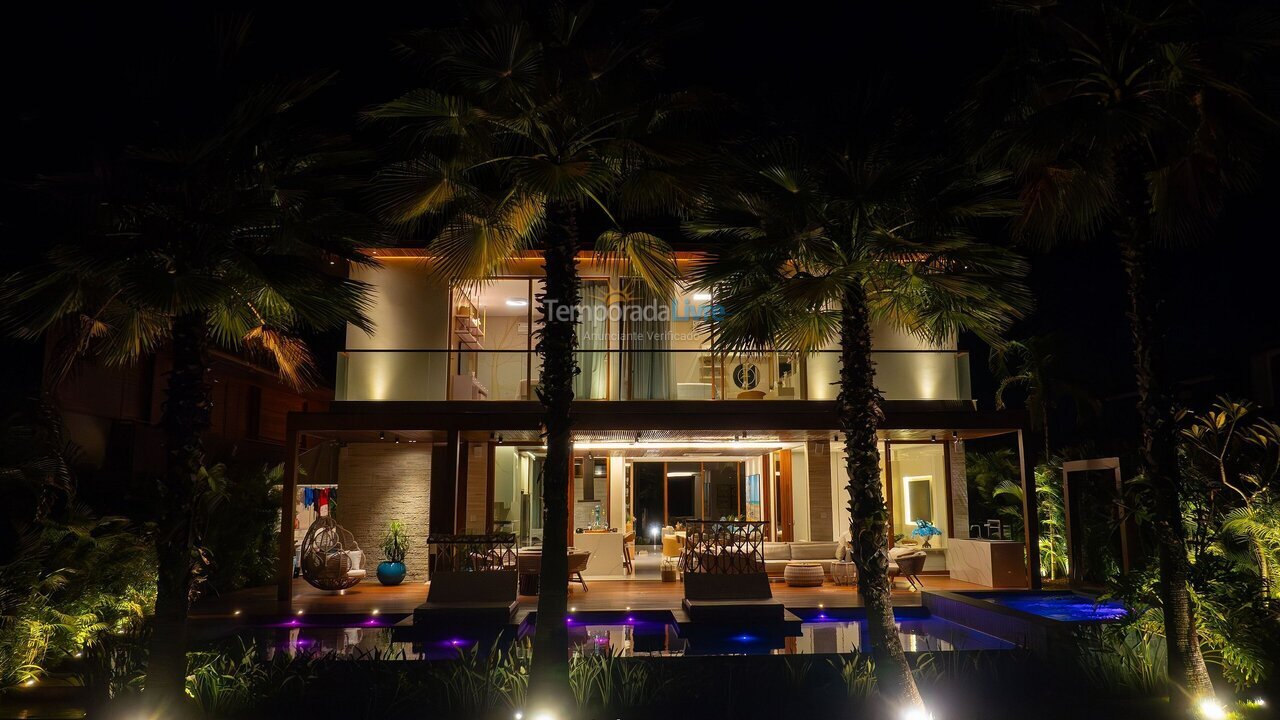 Casa para aluguel de temporada em Mata de São João (Praia do Forte)