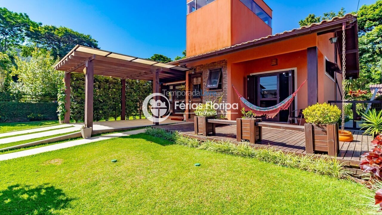 House for vacation rental in Florianopolis (Campeche)