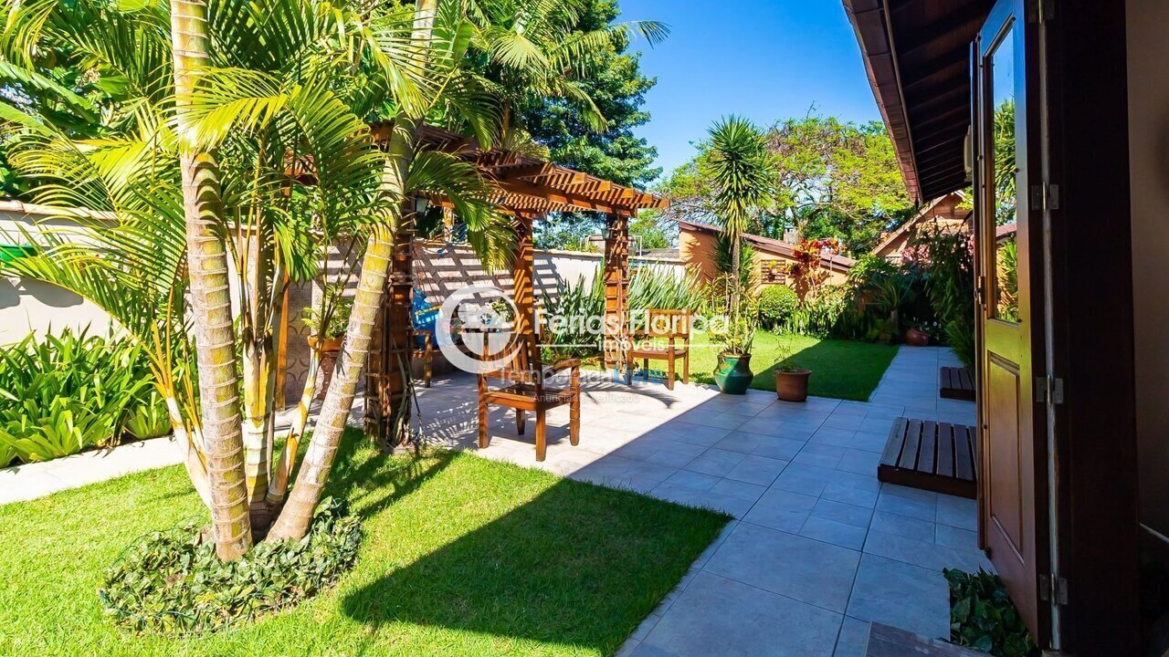 House for vacation rental in Florianopolis (Campeche)