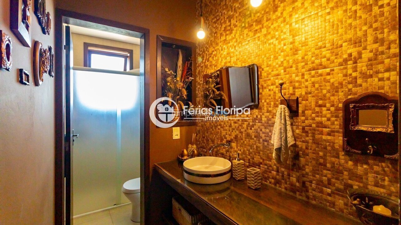 House for vacation rental in Florianopolis (Campeche)