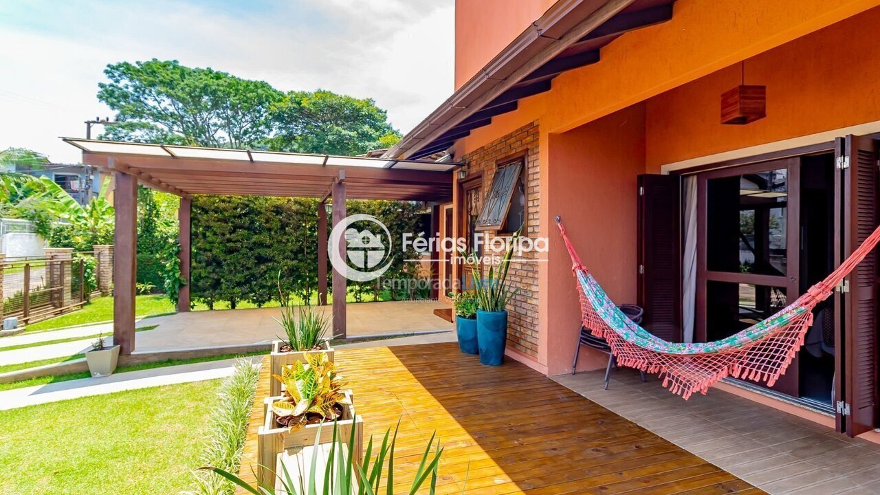House for vacation rental in Florianopolis (Campeche)