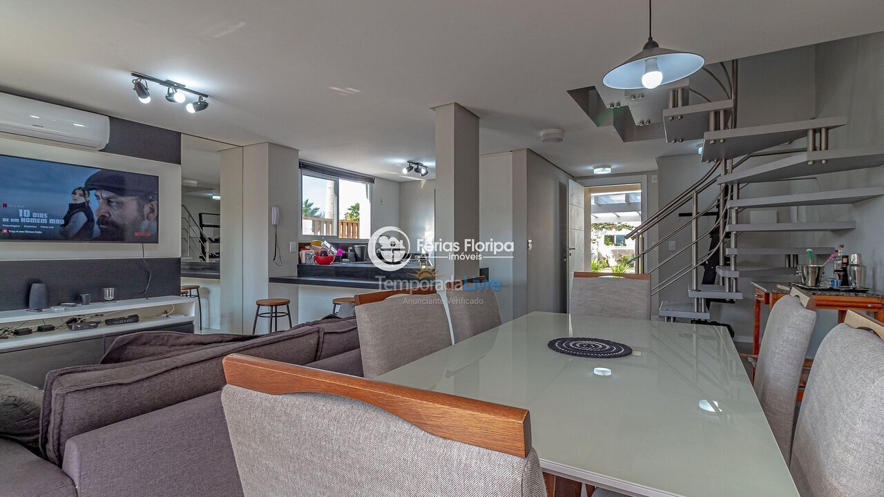 Casa para aluguel de temporada em Florianópolis (Morro das Pedras)