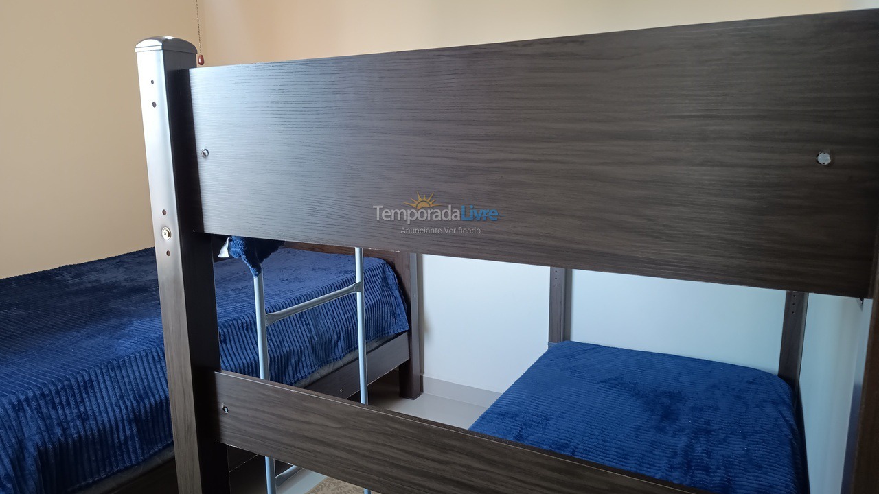 Apartamento para aluguel de temporada em Itanhaém (Cibratel I)