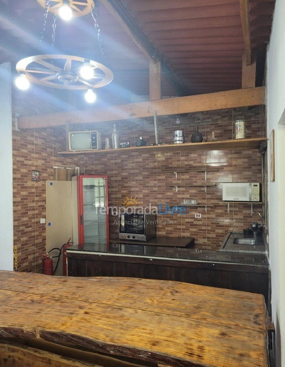 Chácara / sítio para aluguel de temporada em Miracatu (Pedro Barros)