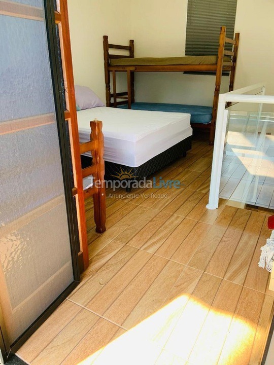 Chácara / sítio para aluguel de temporada em Miracatu (Pedro Barros)