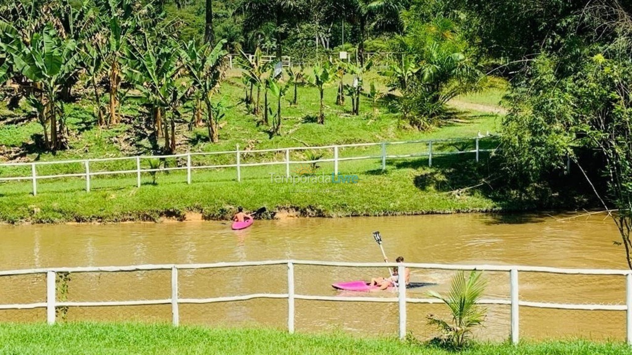 Chácara / sítio para aluguel de temporada em Miracatu (Pedro Barros)