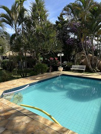 Finca en urbanización cerrada con seguridad las 24 horas.