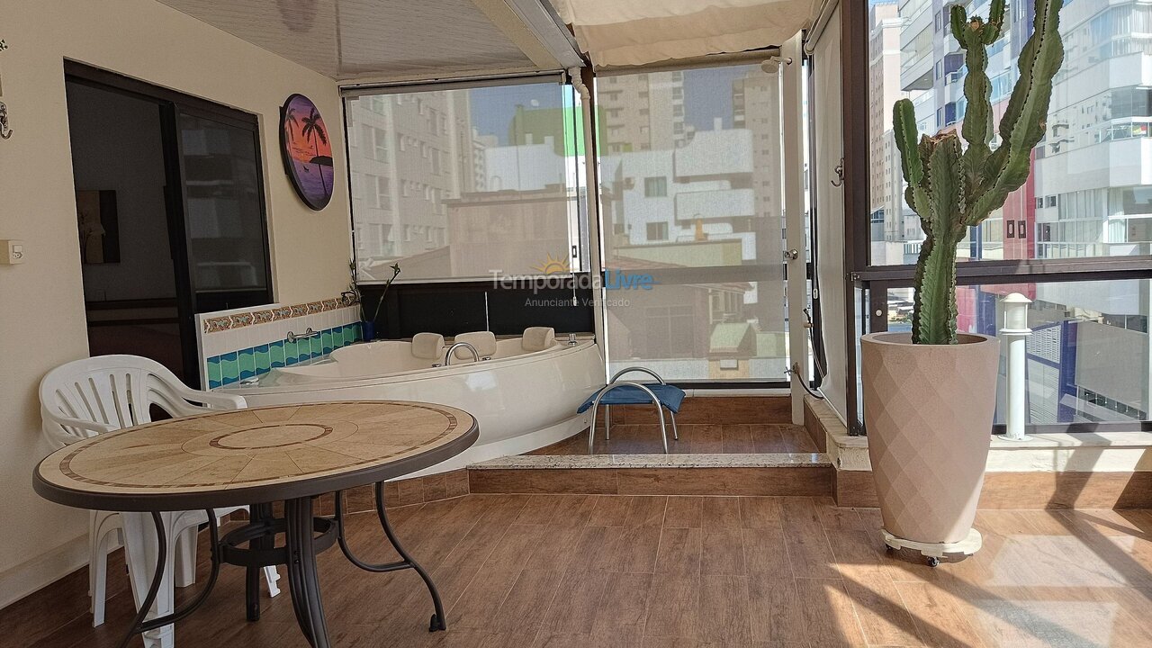 Apartamento para alquiler de vacaciones em Itapema (Meia Praia)