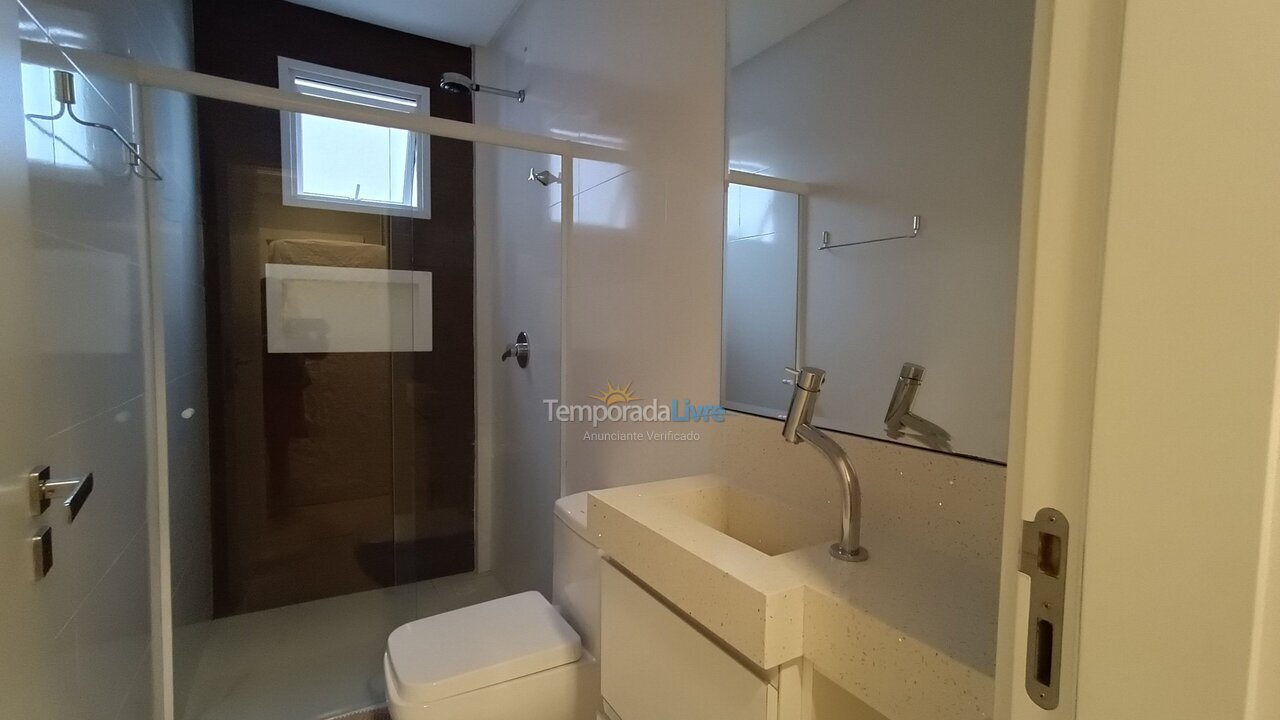 Apartment for vacation rental in Bombinhas (Mariscal)