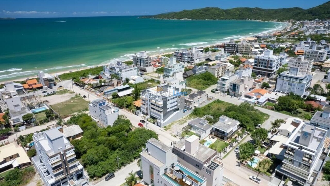 Apartment for vacation rental in Bombinhas (Mariscal)