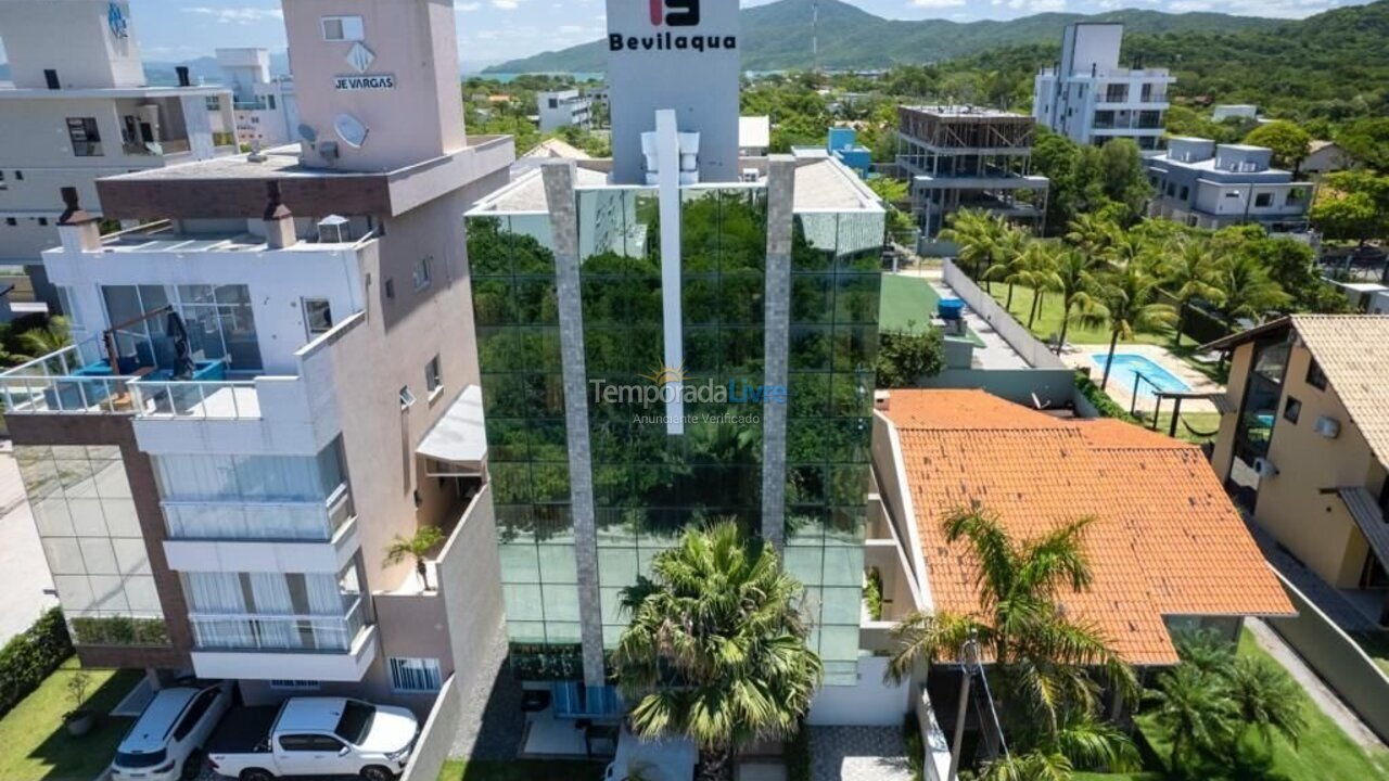 Apartment for vacation rental in Bombinhas (Mariscal)