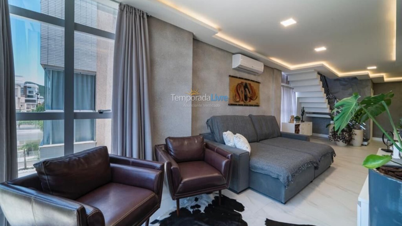 Apartment for vacation rental in Bombinhas (Mariscal)