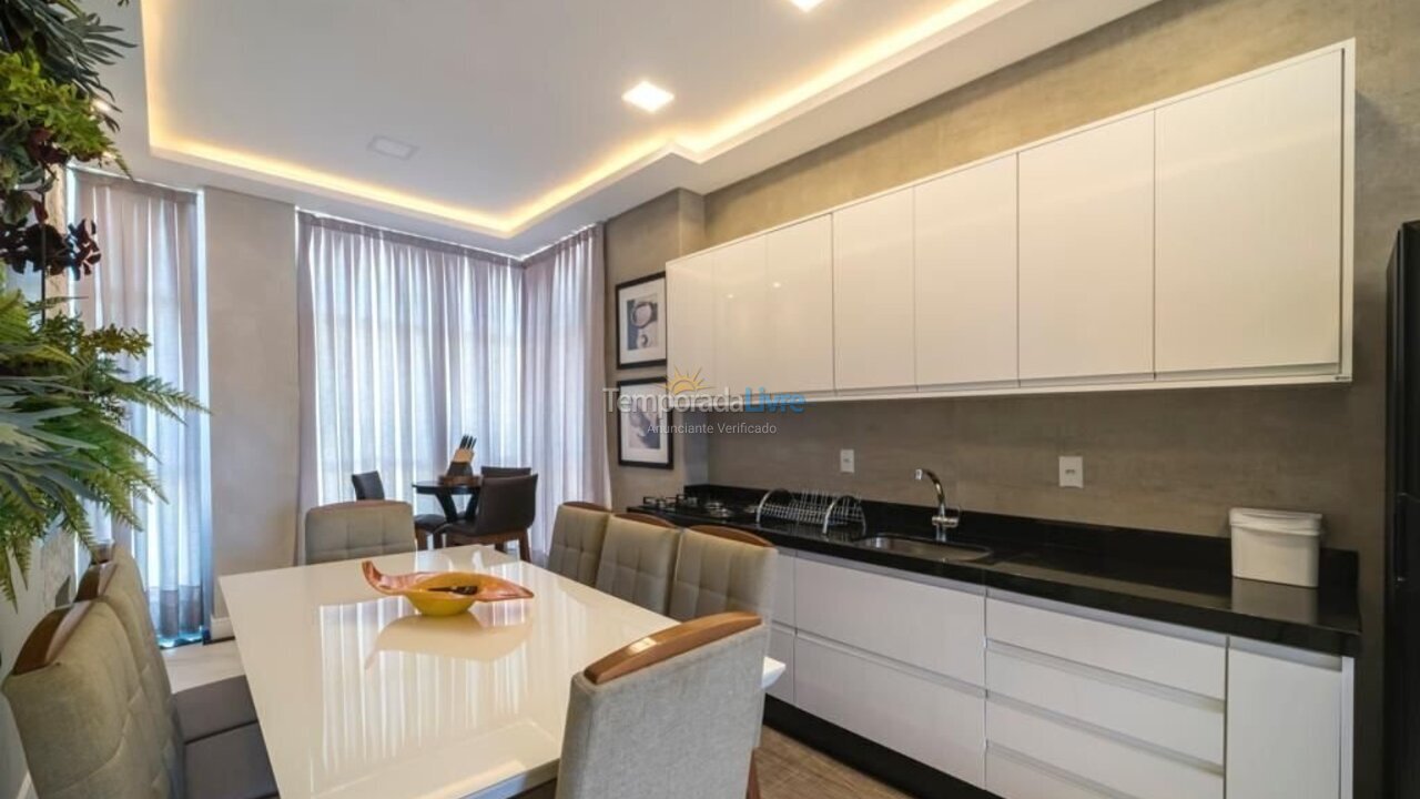 Apartment for vacation rental in Bombinhas (Mariscal)