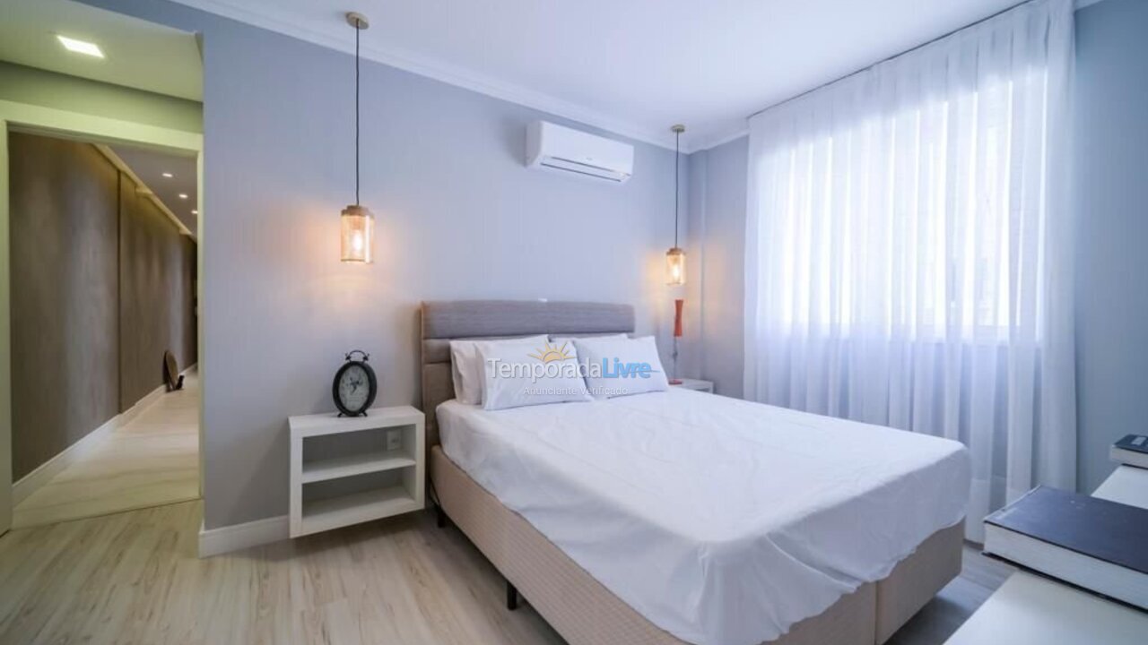 Apartment for vacation rental in Bombinhas (Mariscal)