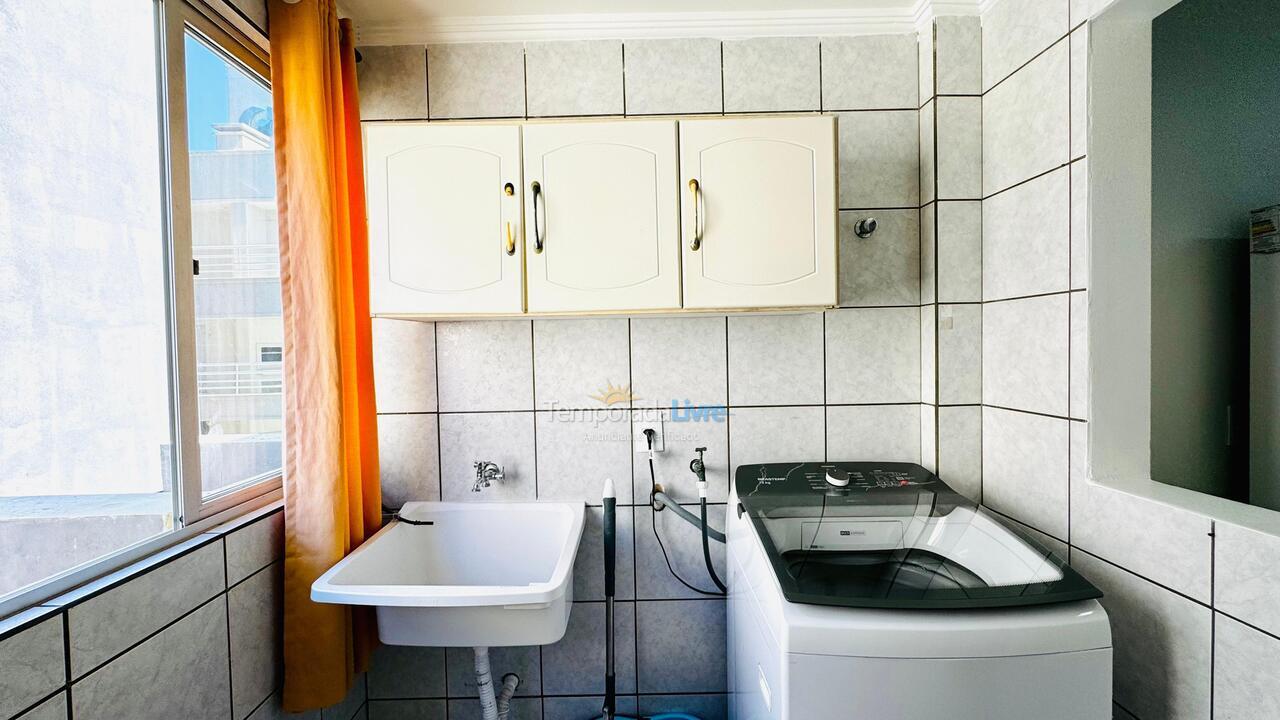 Apartamento para aluguel de temporada em Bombinhas (Praia de Bombas)